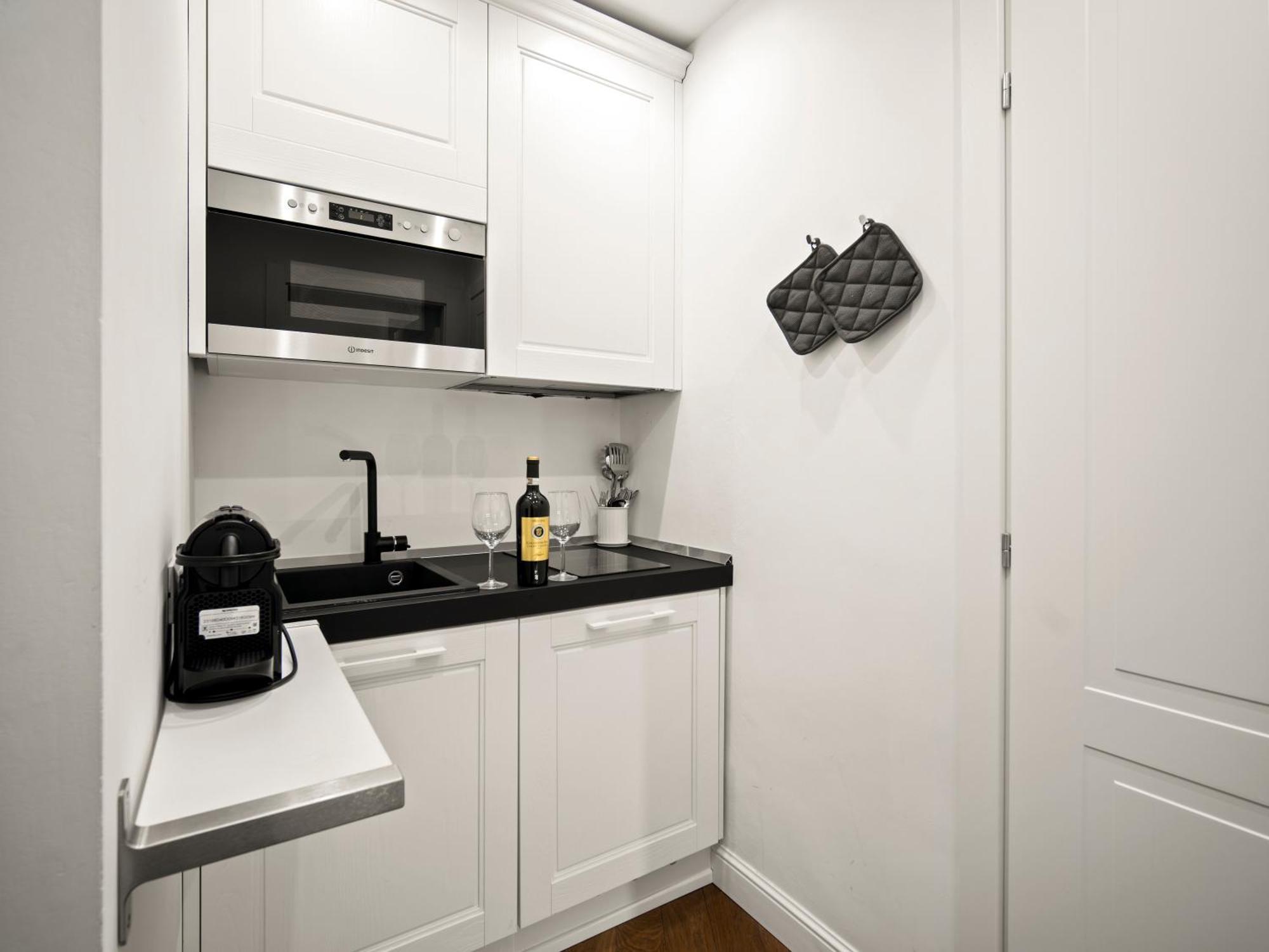 Four Season's Luxury 300 Mt From Duomo Apartment Florence