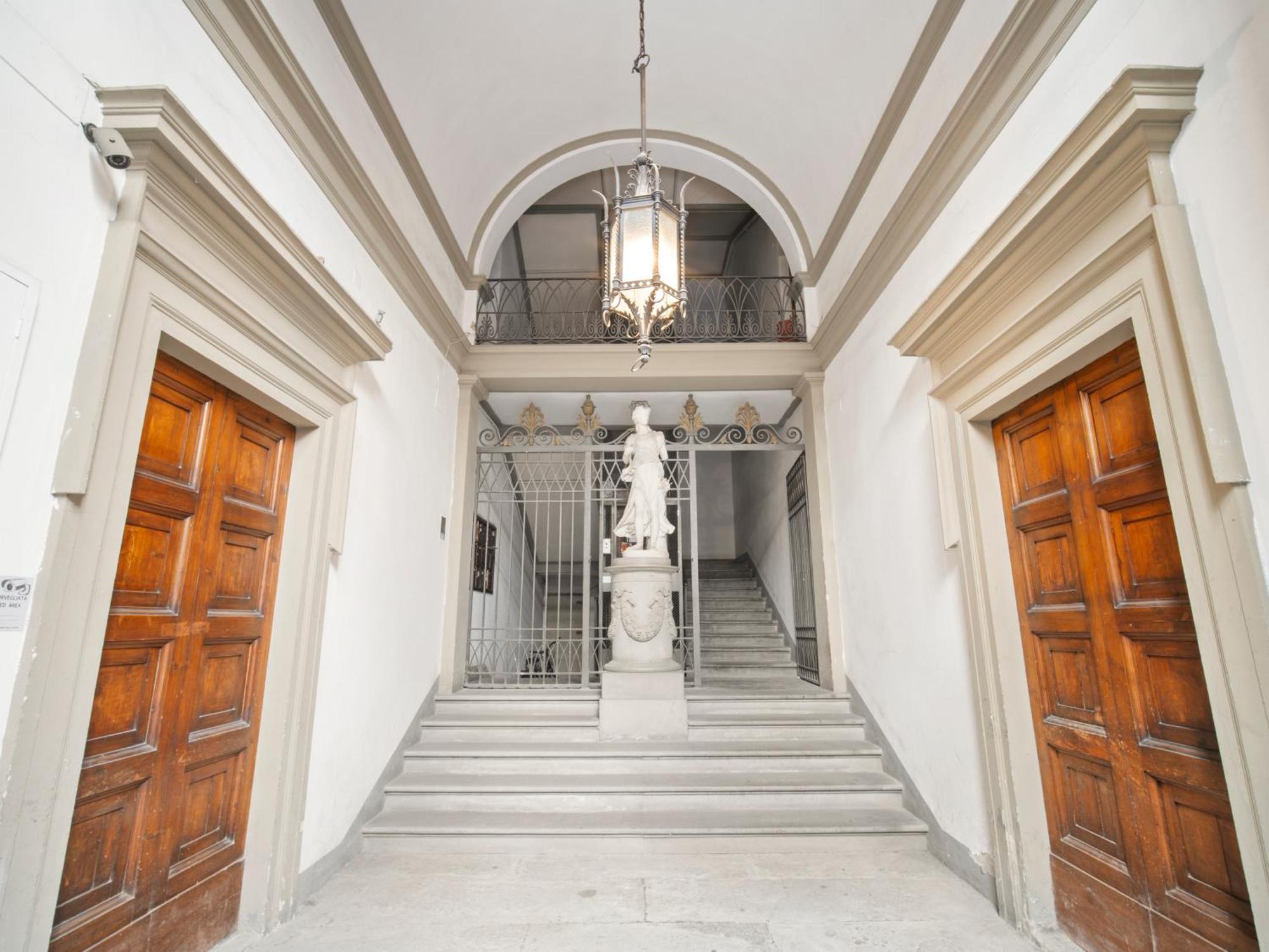 Four Season's Luxury 300 Mt From Duomo Apartment Florence